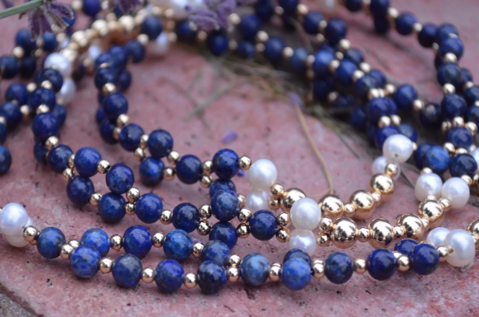 6mm Lapis Lazuli, Pearl & Gold Filled Tips
