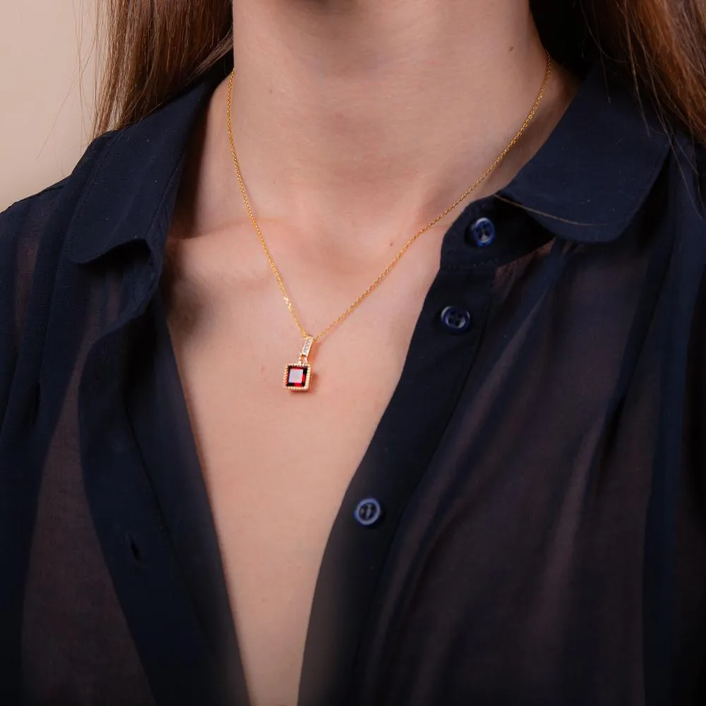 Admiral Gold Garnet Necklace