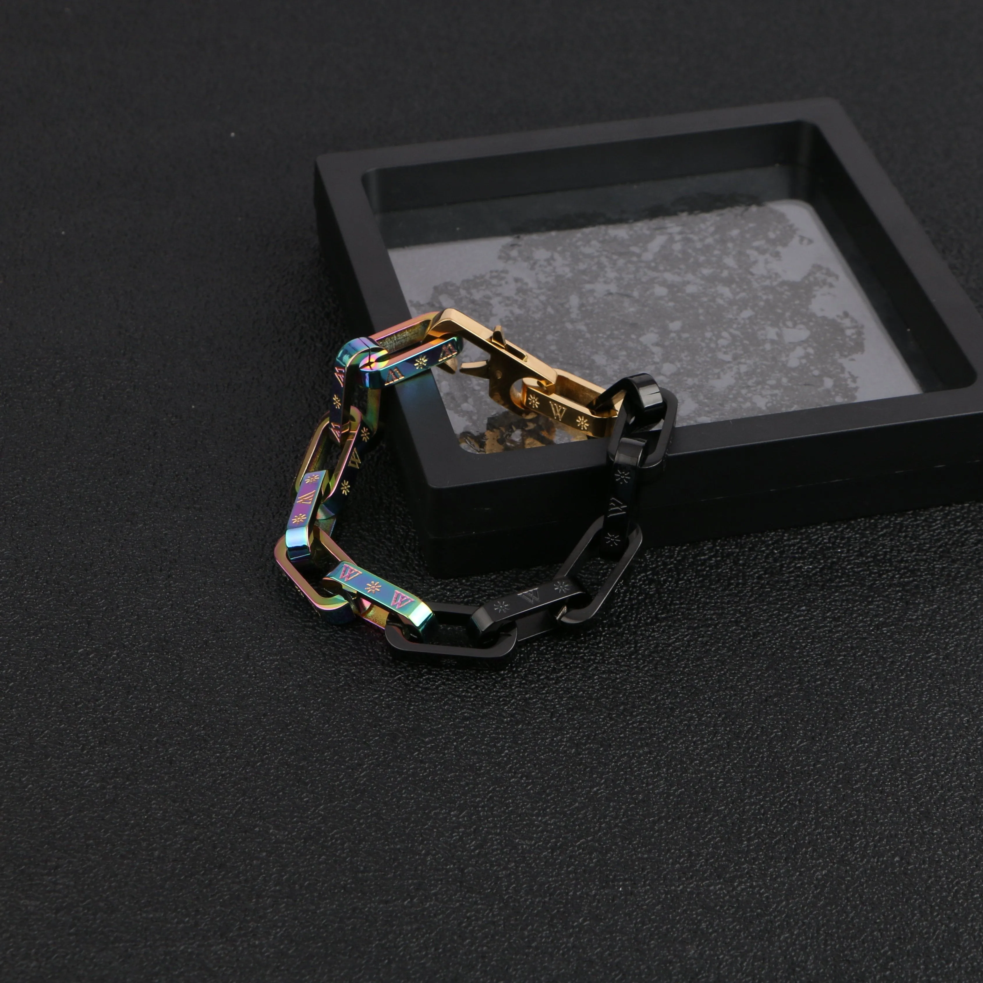 Hardened Knot Bracelet