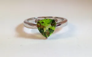 Hunan Peridot Sterling Silver Ring