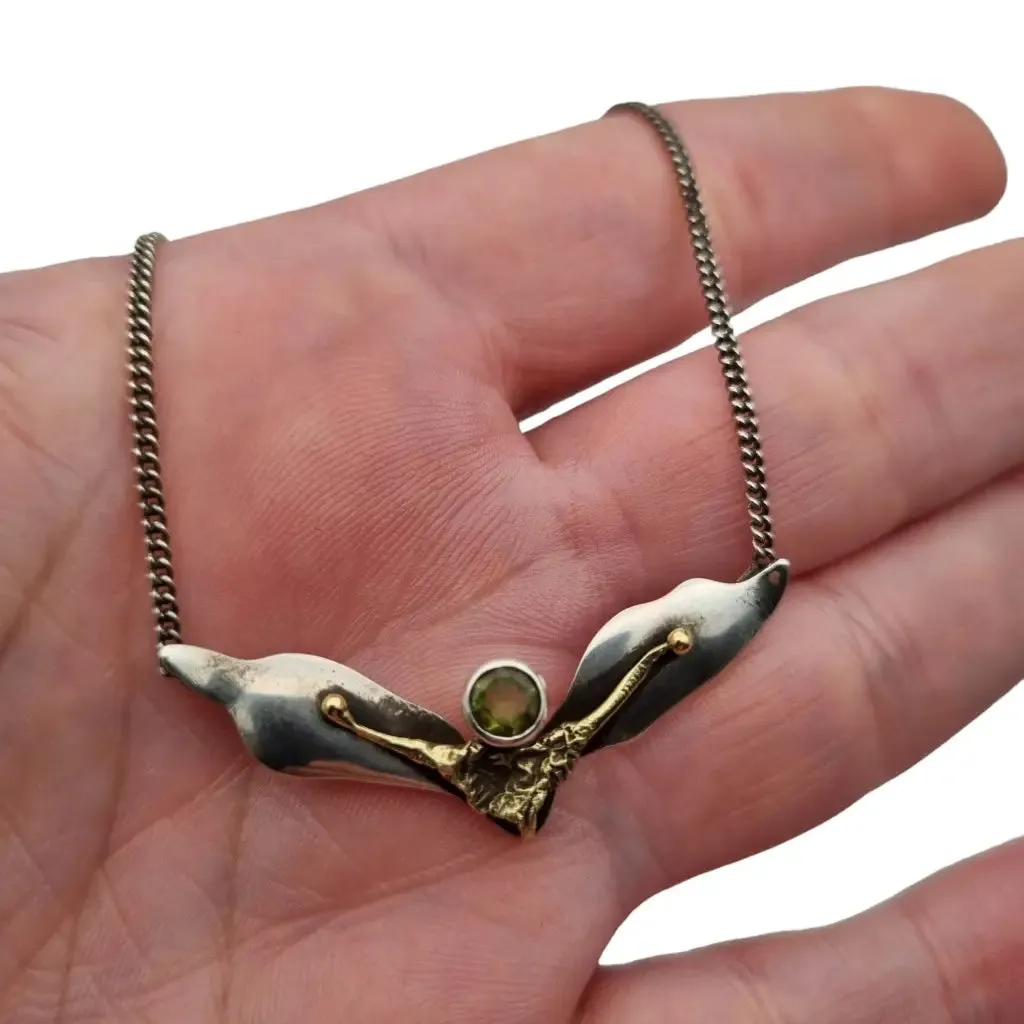 Peridot necklace choker, silver pendant for women, gifts.