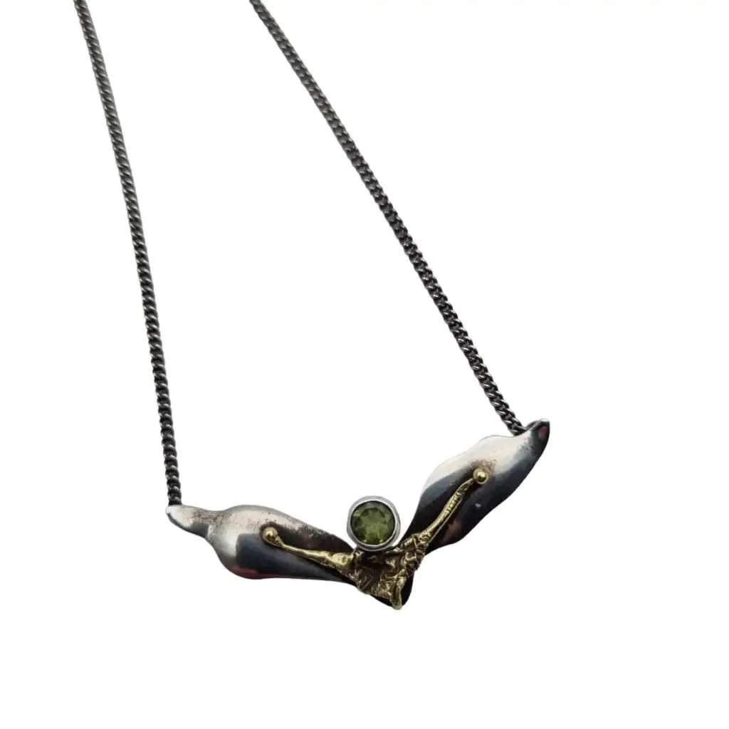 Peridot necklace choker, silver pendant for women, gifts.
