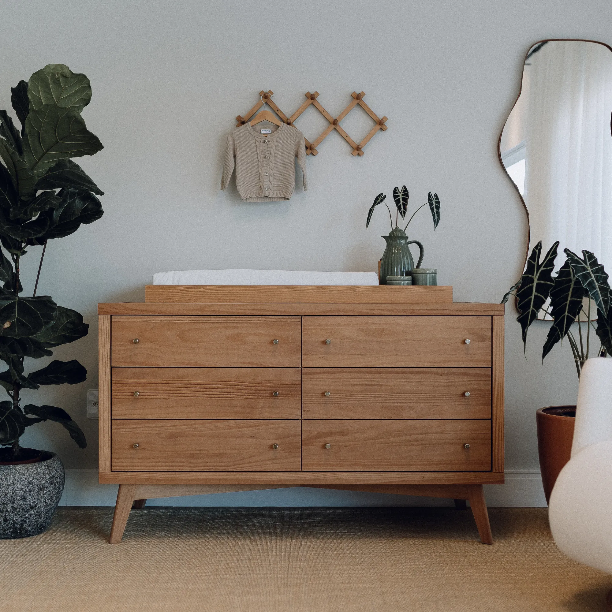 Retro Crib and 6 Drawer Dresser Nursery Set in Hazelnut