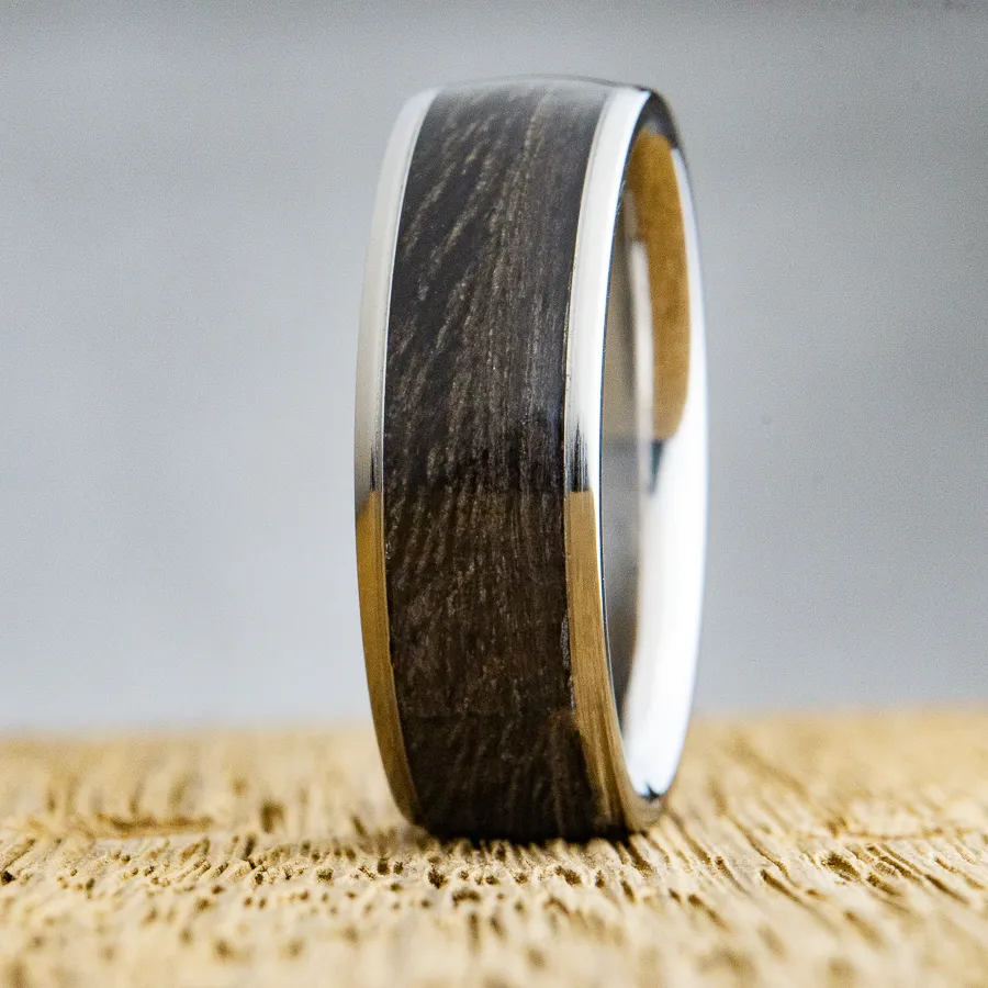 The Grey- weathered Barnwood on titanium